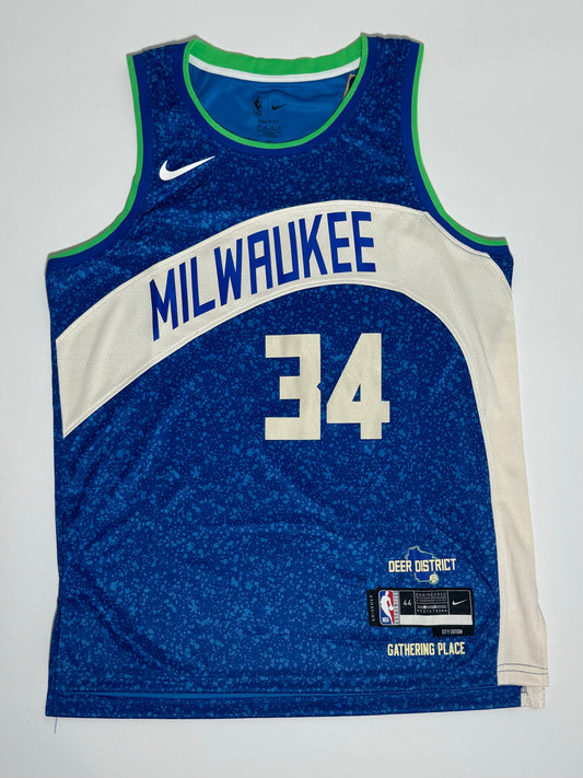 Giannis Antetokounmpo Bucks City jersey